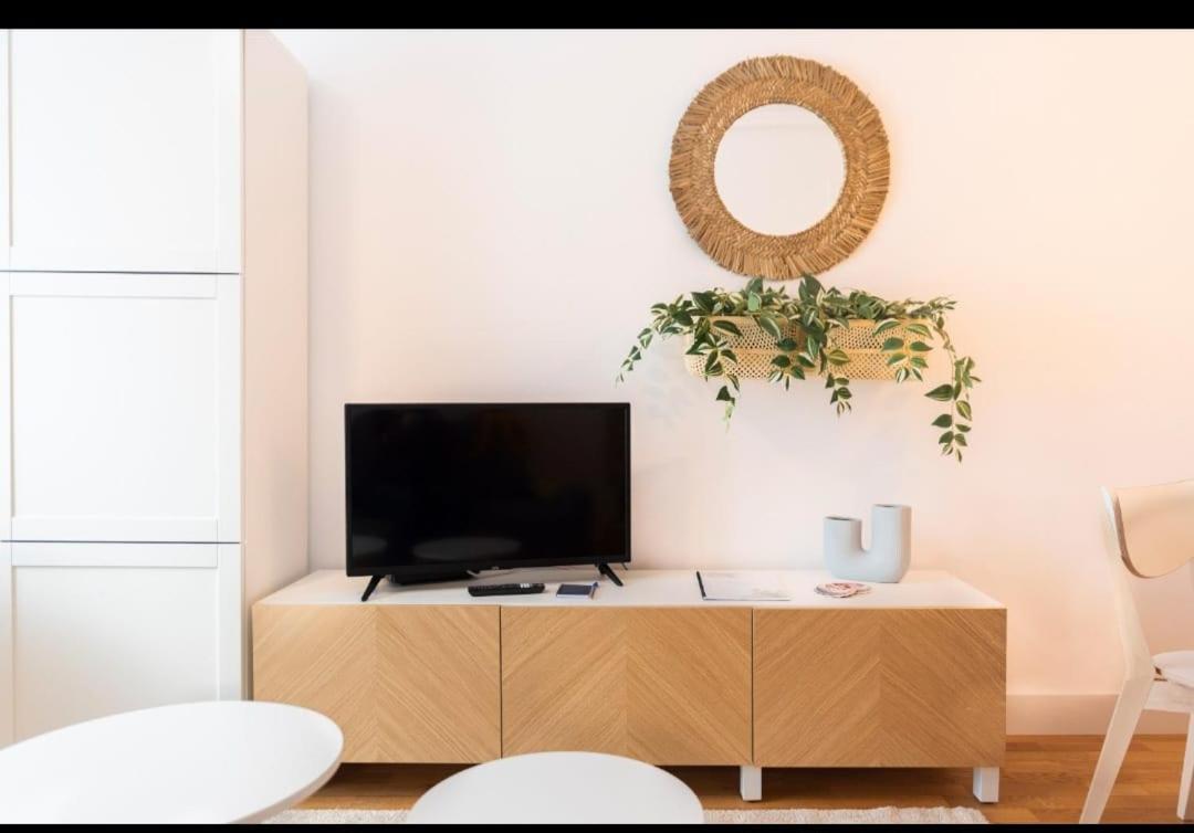 Apartamentos Rocamar Onís Екстериор снимка