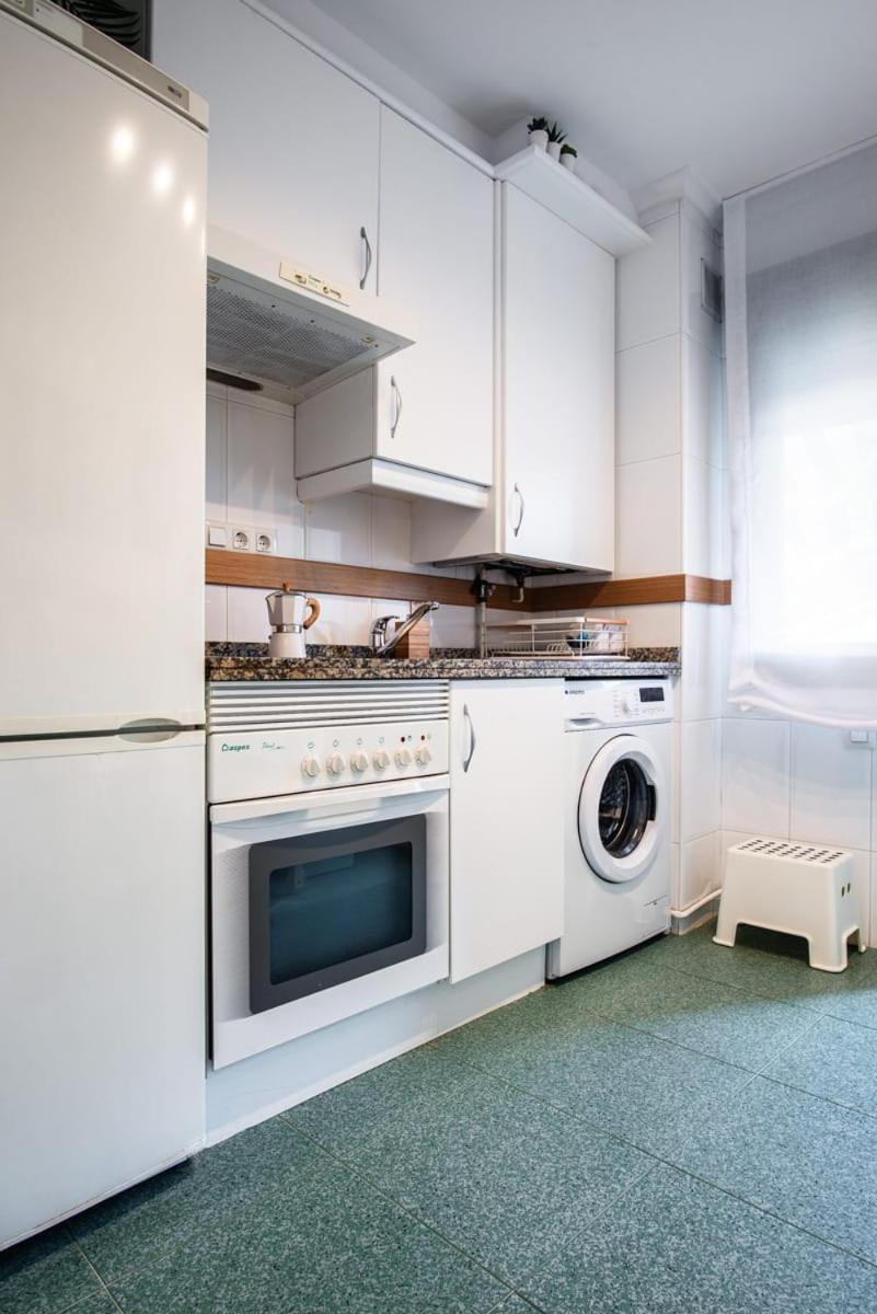 Apartamentos Rocamar Onís Екстериор снимка